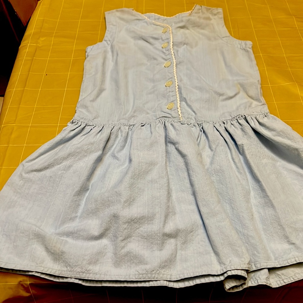 Vintage sleeveless button down the front dress  size small 7/8